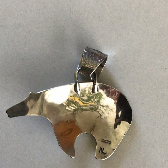 Navajo Indian Sterling Silver Bear Exquisite details. Stamped w Chiefs initials. - Picture 5 of 11